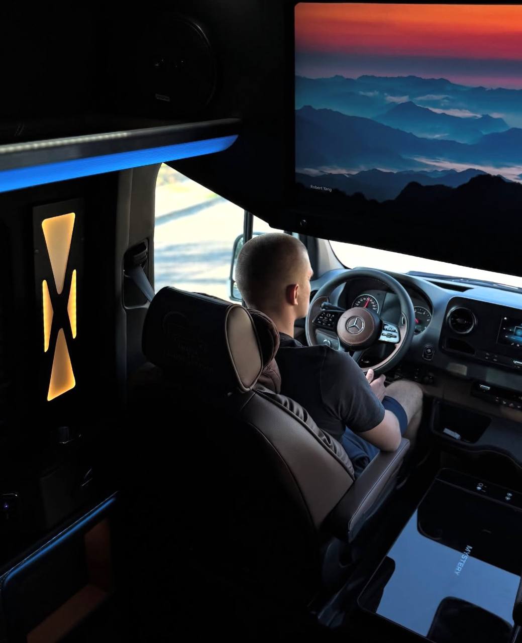 Салон Mercedes Sprinter — місця